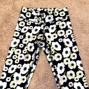 Terez flower yoga pants